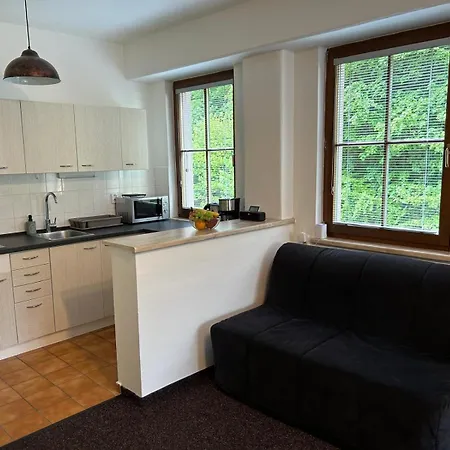 K Lanovce 10 Apartman
